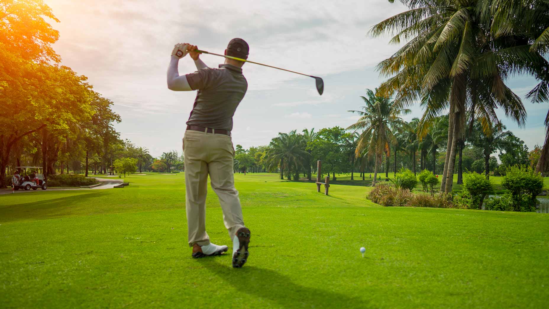 write a blog about The top 5 golf courses to play in the world