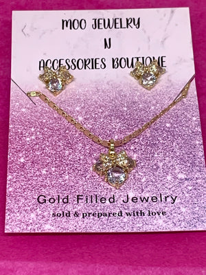 White Gem Minnie 2pc - MOO JEWELRY N ACCESSORIES BOUTIQUE 