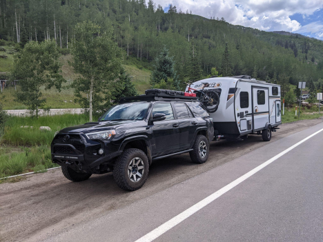 Toyota 4Runner pulling camping trailer