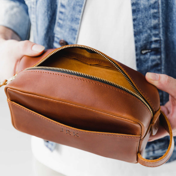 Portland Leather Deluxe Dopp Kit, Cognac