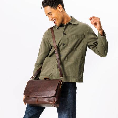 8 Best Leather Messenger Bags for Men: Our Favorite Styles in 2023