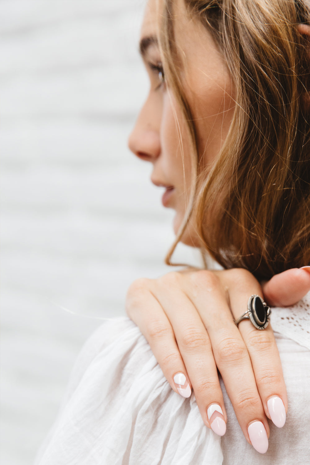 Vintage Black Onyx Ring With Feather Detail Gunn Swain