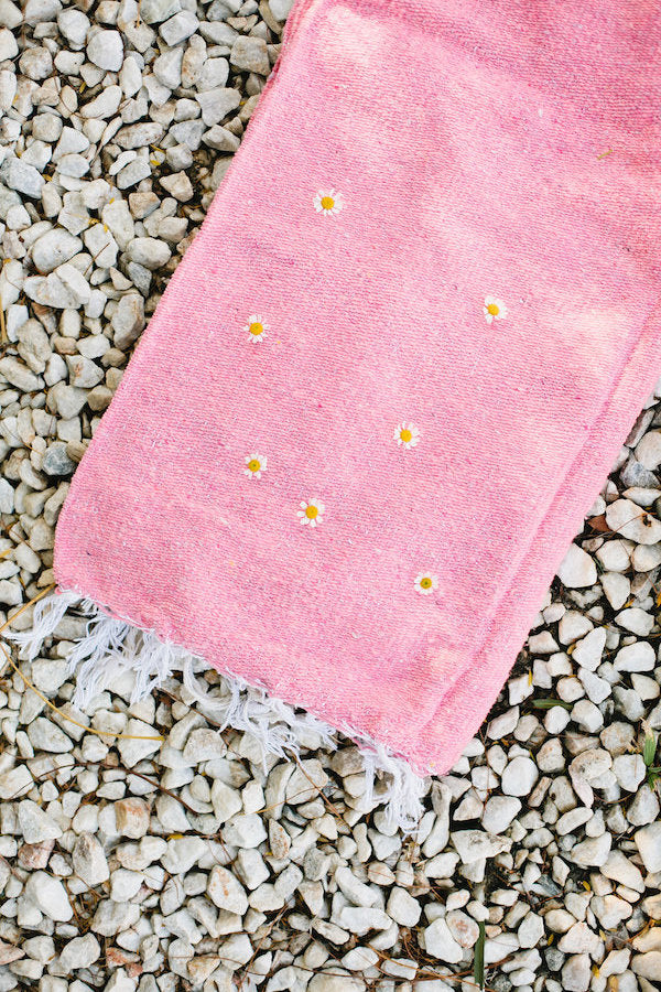 The Daisy Chain: Limited Edition Pink Solid Blanket