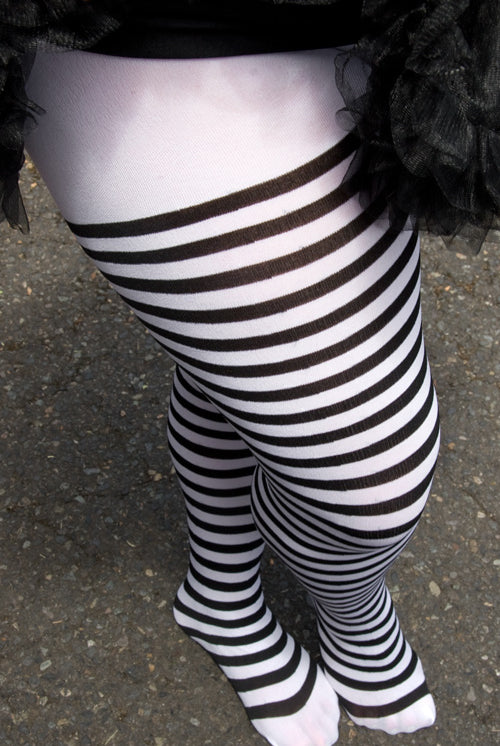 Fever Womens Opaque Vertical Striped Tights, Black and White, One