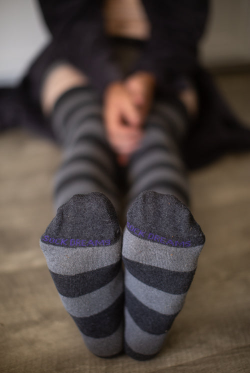 XL Foot Cotton Top-Striped Extraordinary Thigh High – Sock Dreams