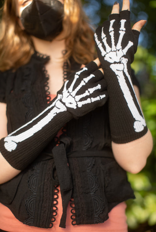 Skeleton Sleeves - Comfortable & Stays Dry - Skeleton Arm Warmers