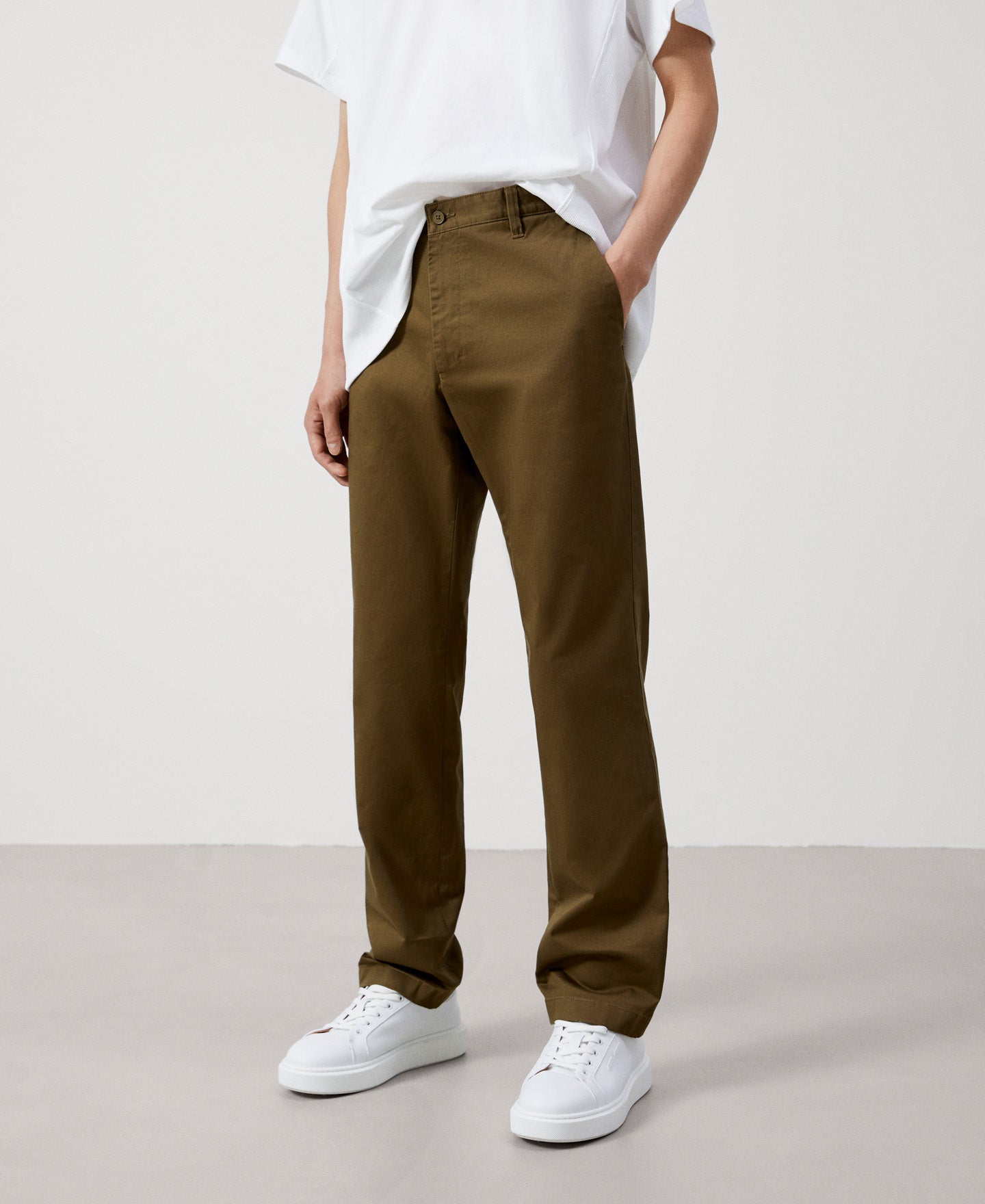 Basic Slim Fit Chino - Designer Pants for Men | Porsche Design | Porsche  Design