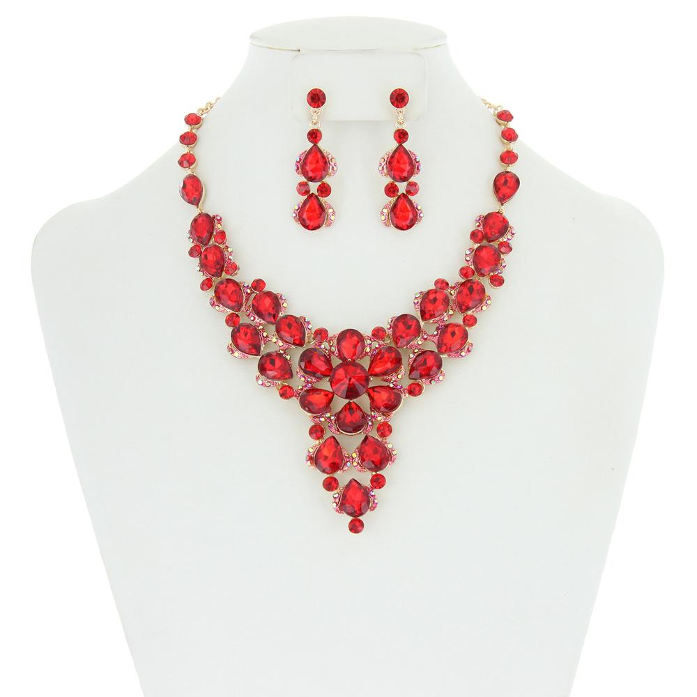 Halo Fashion Stone Necklace Set