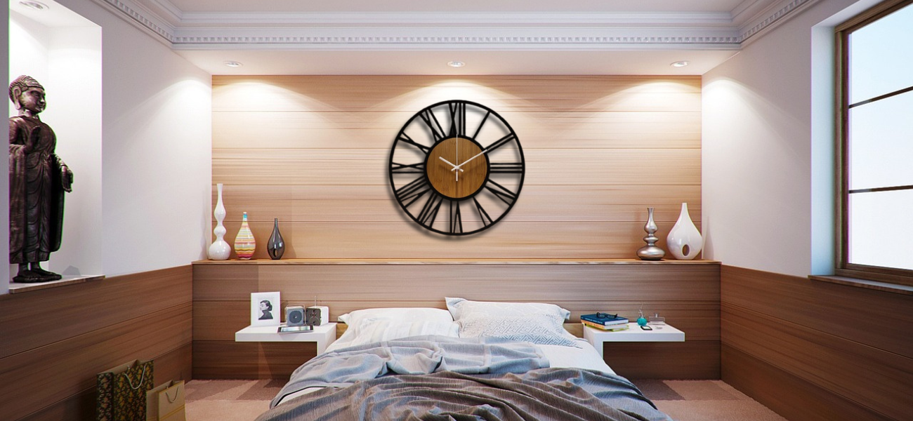 idée décoration avec une horloge murale