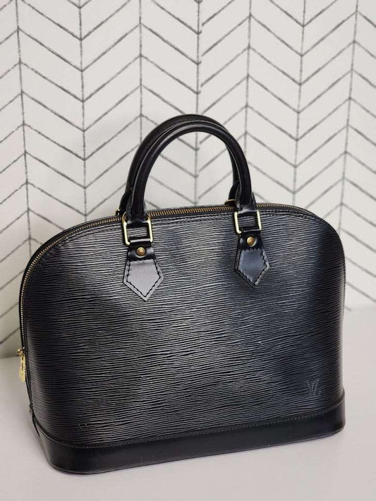Louis Vuitton Claudia Handbag 342709