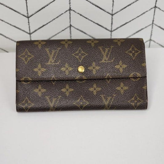 Authentic Louis Vuitton Monogram Wallet