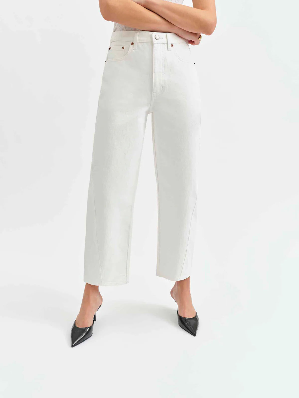 WESTWARD BARREL LEG SWAN