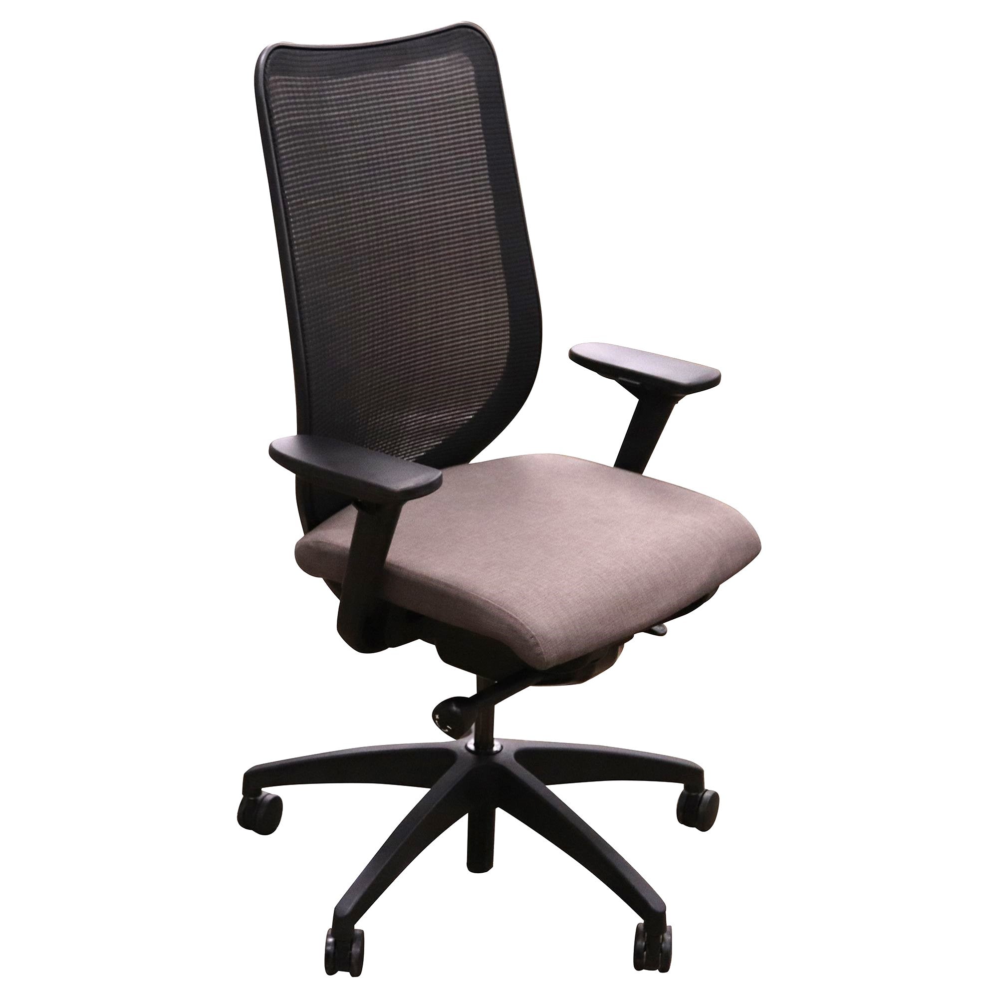 Teknion Projek Task Chair, Grey - Preowned – Rework Office Furniture