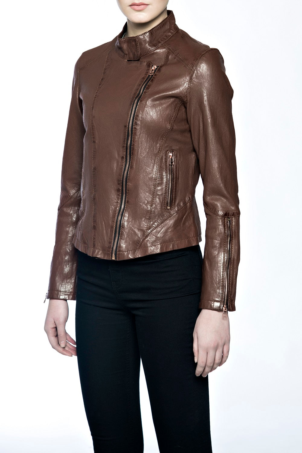 Bano eeMee | proudly Canadian premium luxury leather jackets