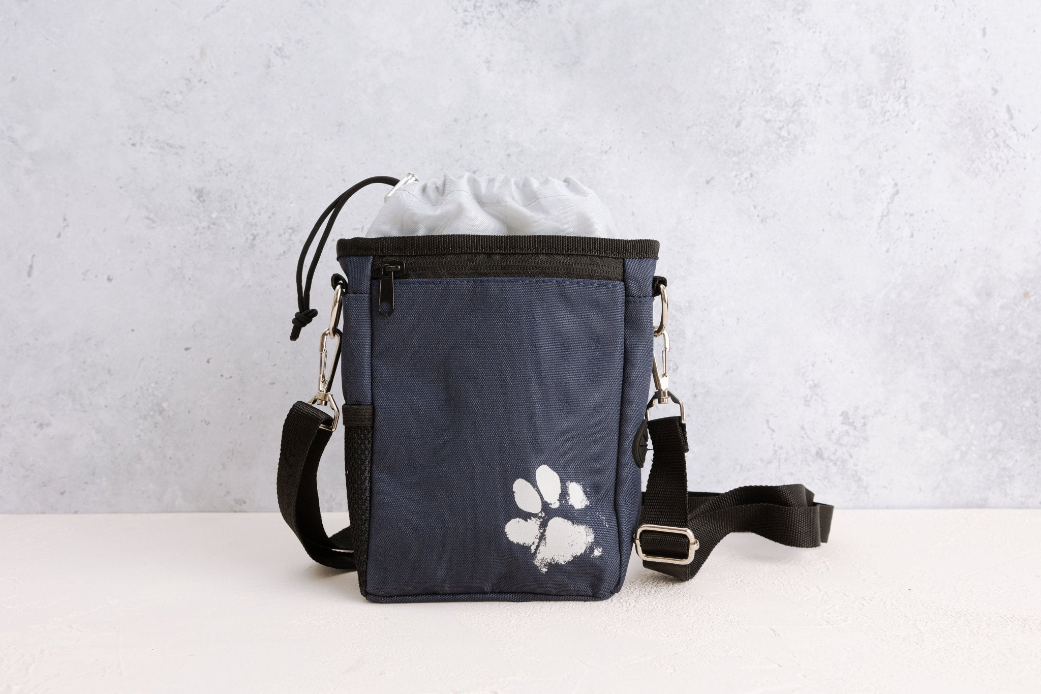 Dog Treat Pouch & Walking Bag made of Recycled Plastic - Pet Impact