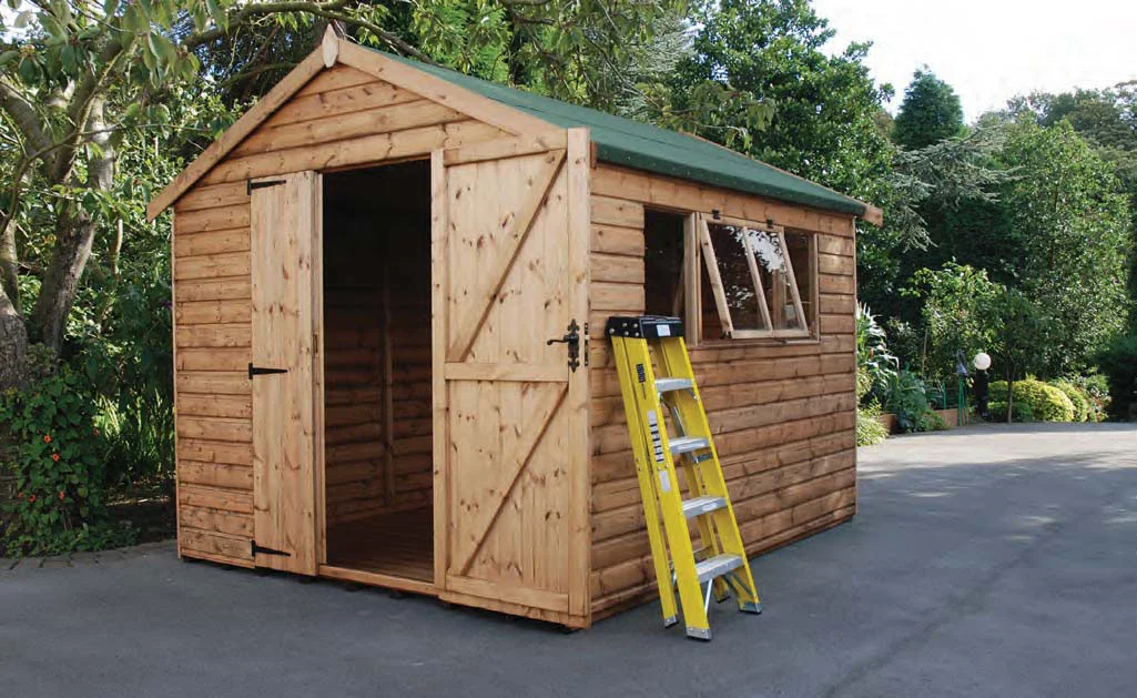 <b>Cawthorne Shed</b><br>Fantastic shed which is ideal for storage of all your garden machinery.