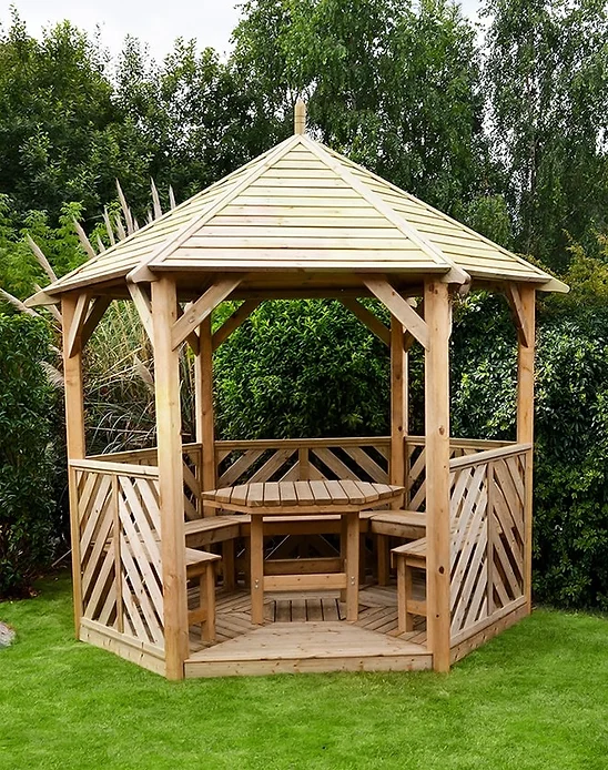 <b>Sandringham Gazebo</b><br>Add a little WOW to the garden with this gazebo which is perfect for outdoor relaxing & dining.