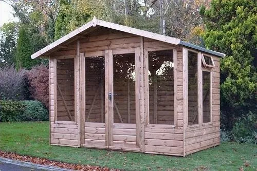 <b>Hardwick</b><br>An attractive summerhouse with 3/4 length glazing would be a lovely addition to your garden, relax within the quite space.
