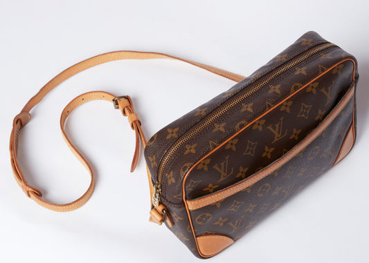 Louis Vuitton Trocadero 24 Crossbody Bag