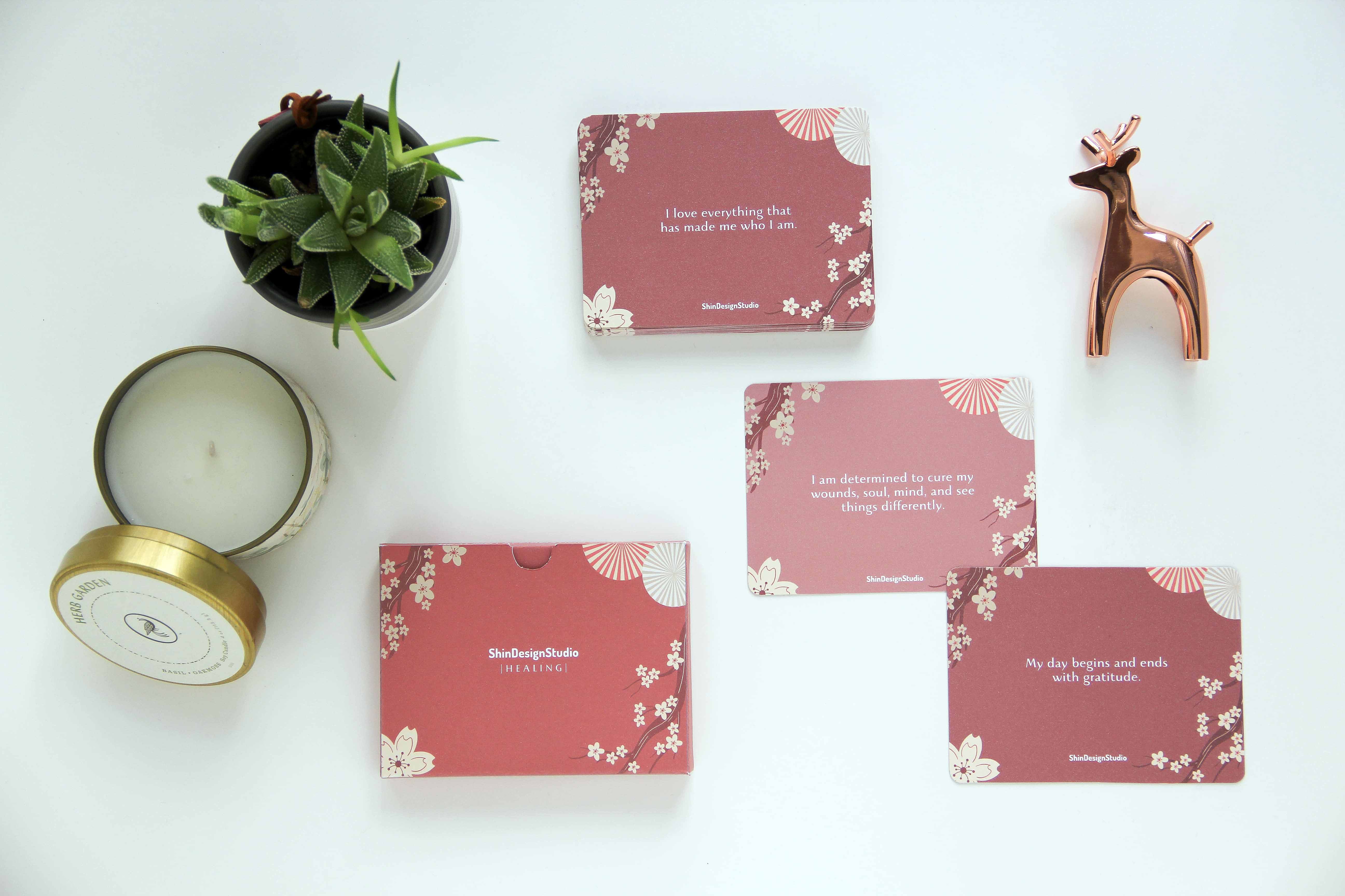 Healing Affirmation Cards: 32 Empowering Messages to Improve Your Well-being and Inner Peace