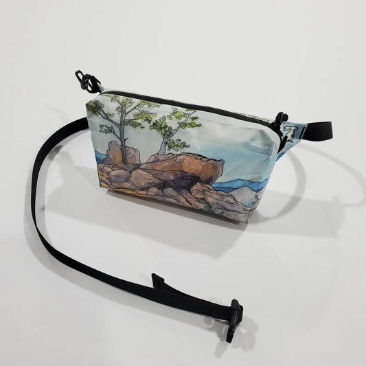 High Tail Designs - The Ultralight Fanny Pack - Low Poly – Geartrade