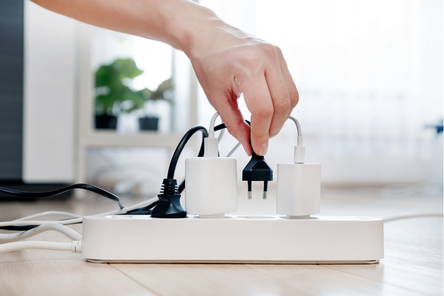 Unplugging appliances from power strip