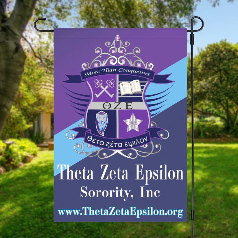 tze garden flag.webp__PID:651ea2bc-fcf2-4122-bde1-ae5257a5532c