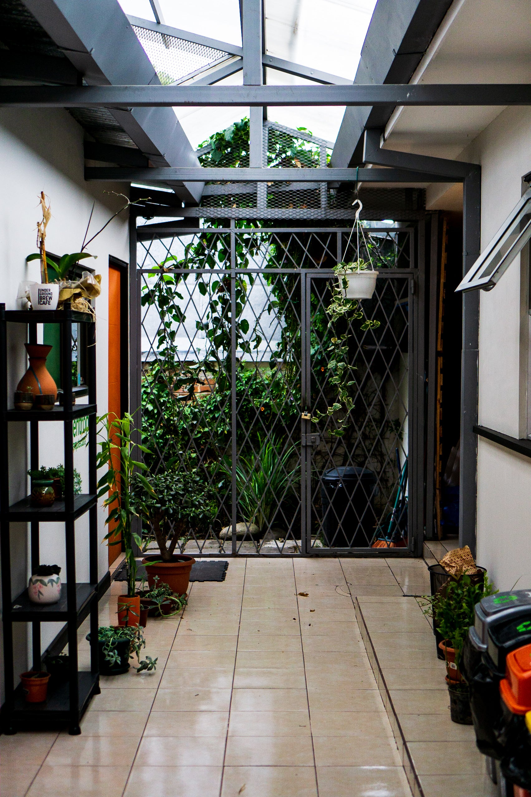 The courtyard at Underground Brew Cafe