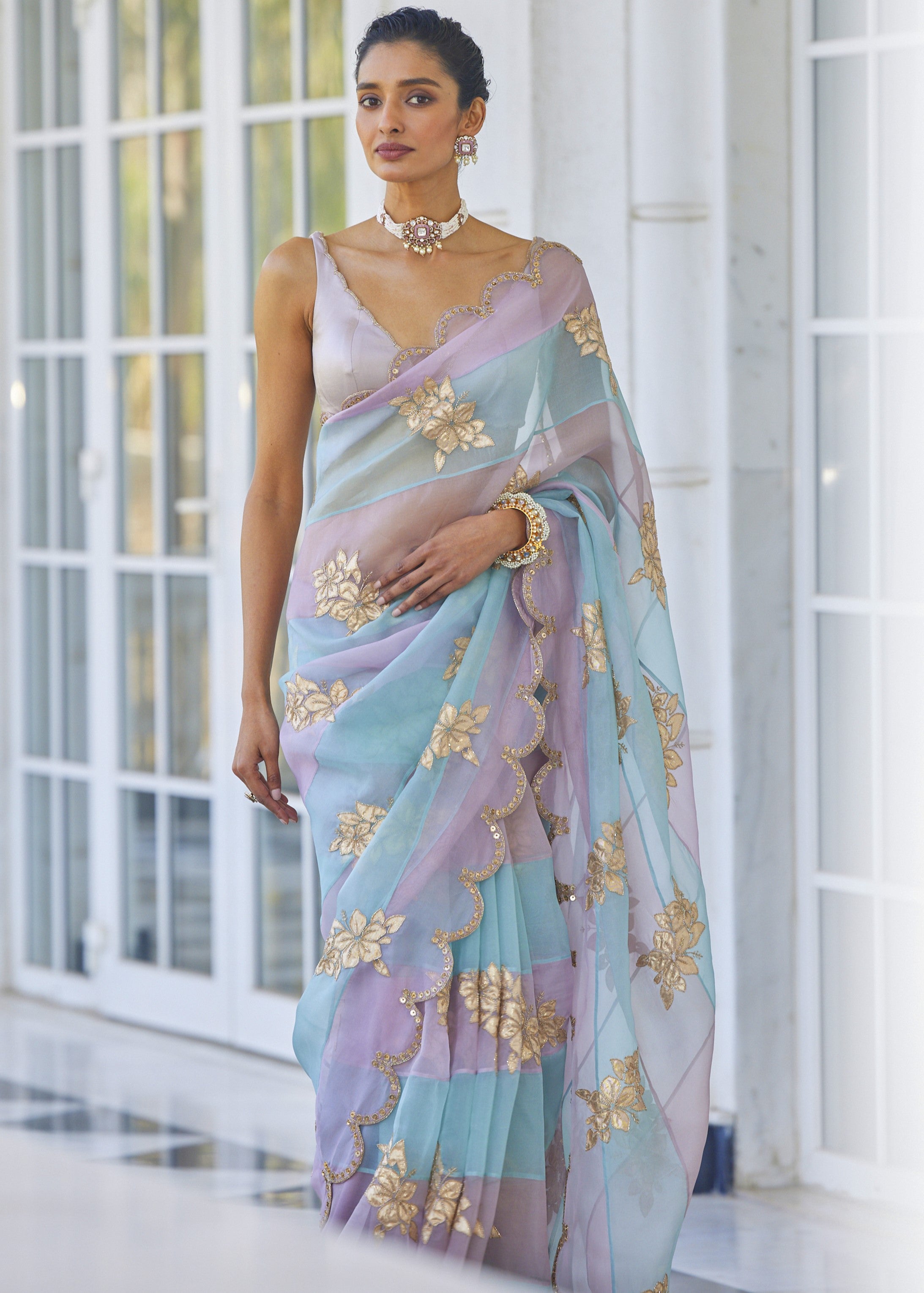 Ash Pink Flower Sari Set
