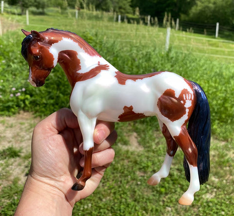 Breyer Hope 2022 sample model at Riding to the Top, June 2022