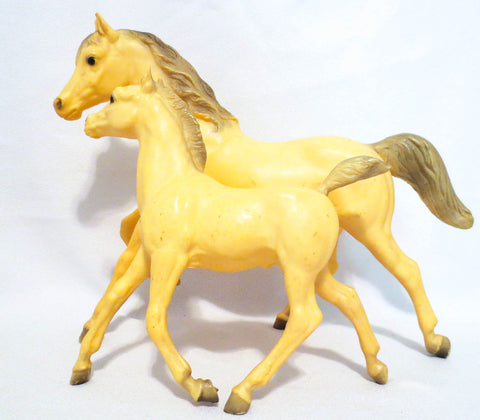 Breyer Running Mare and Foal before restoration