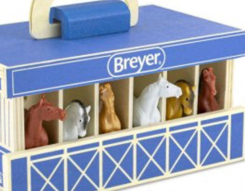 Breyer Wooden Carry Stable third version promo photo