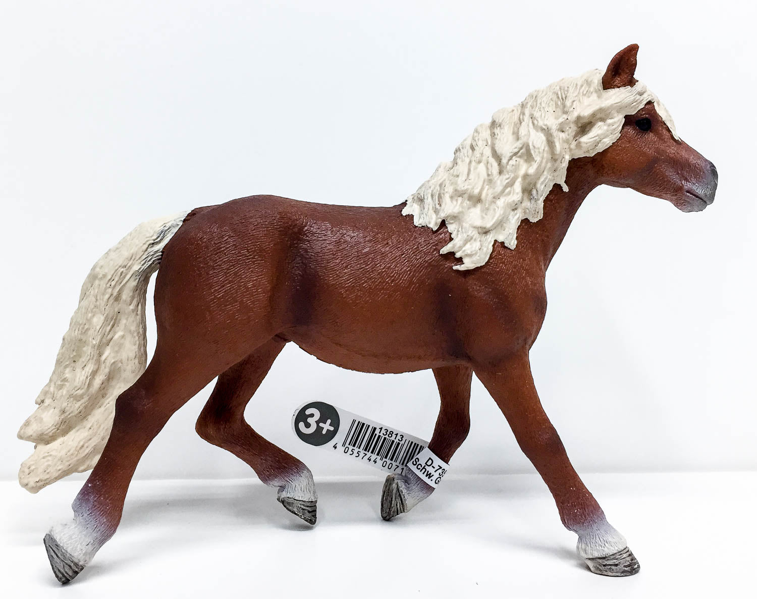 schleich haflinger stallion