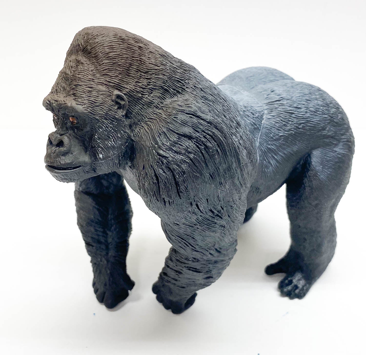 Safari Silverback Gorilla - Large – Triple Mountain Model Horses