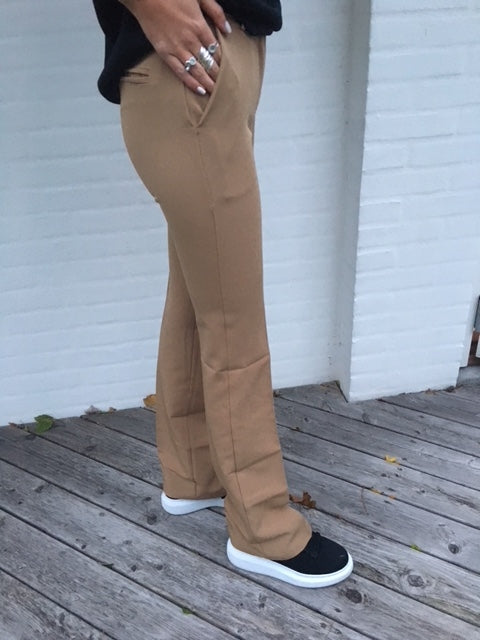 Flare bukser med lommer Design By Si