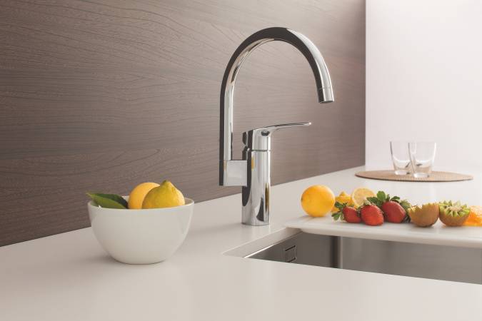 Змішувач для кухні GROHE Eurosmart New 33202003