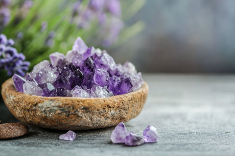 Crystals for Safe Travel: Your Protective Companions