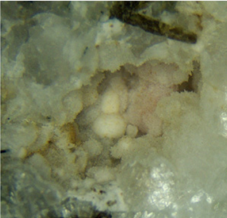 natrolite mineral