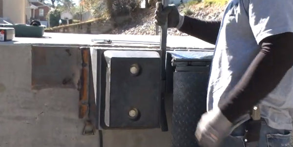 insert edge of dock handle bar to the bracket