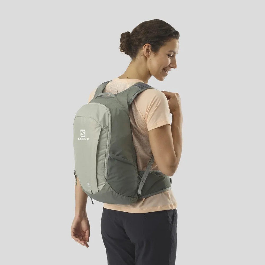 Salomon Trailblazer Backpack | Gone