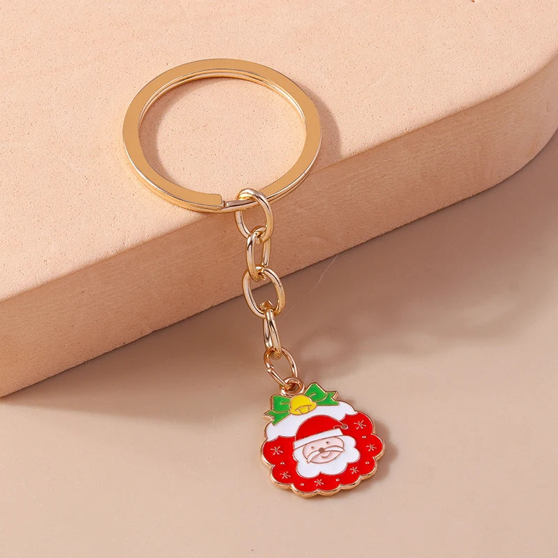 Charming Christmas Keychain: Santa & Snowman Duo - Image 37