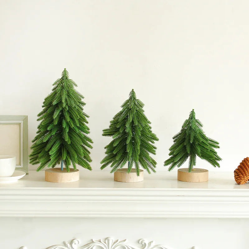 Charming Round Wooden Christmas Tree Ornaments - Image 20