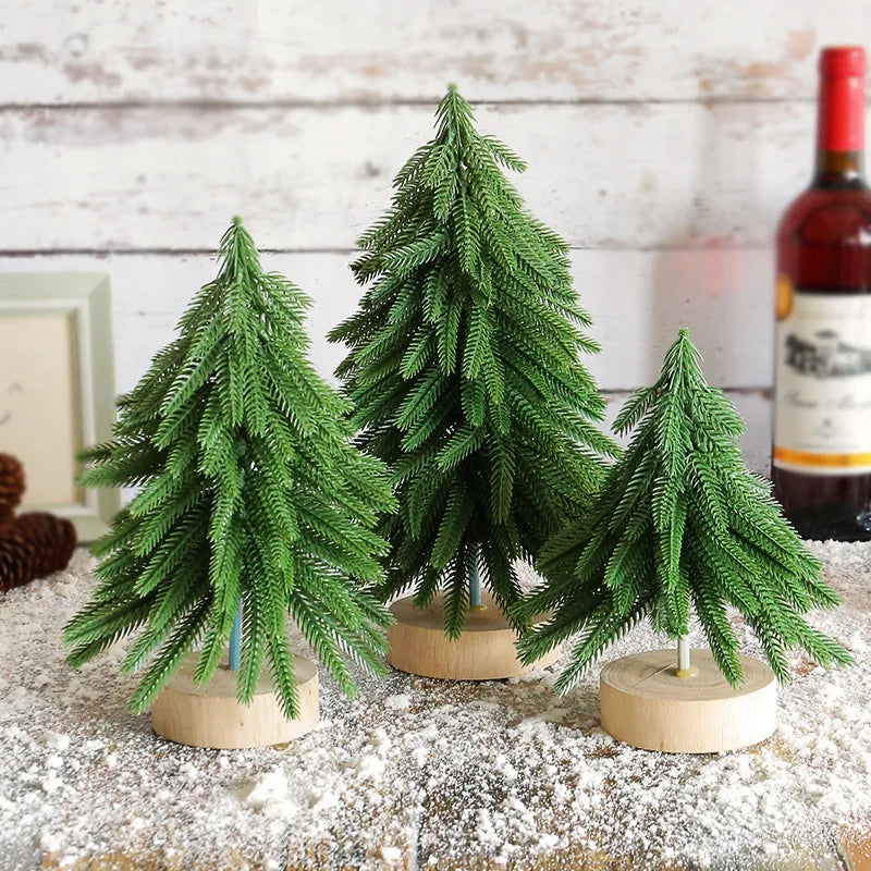 Charming Round Wooden Christmas Tree Ornaments - Image 12