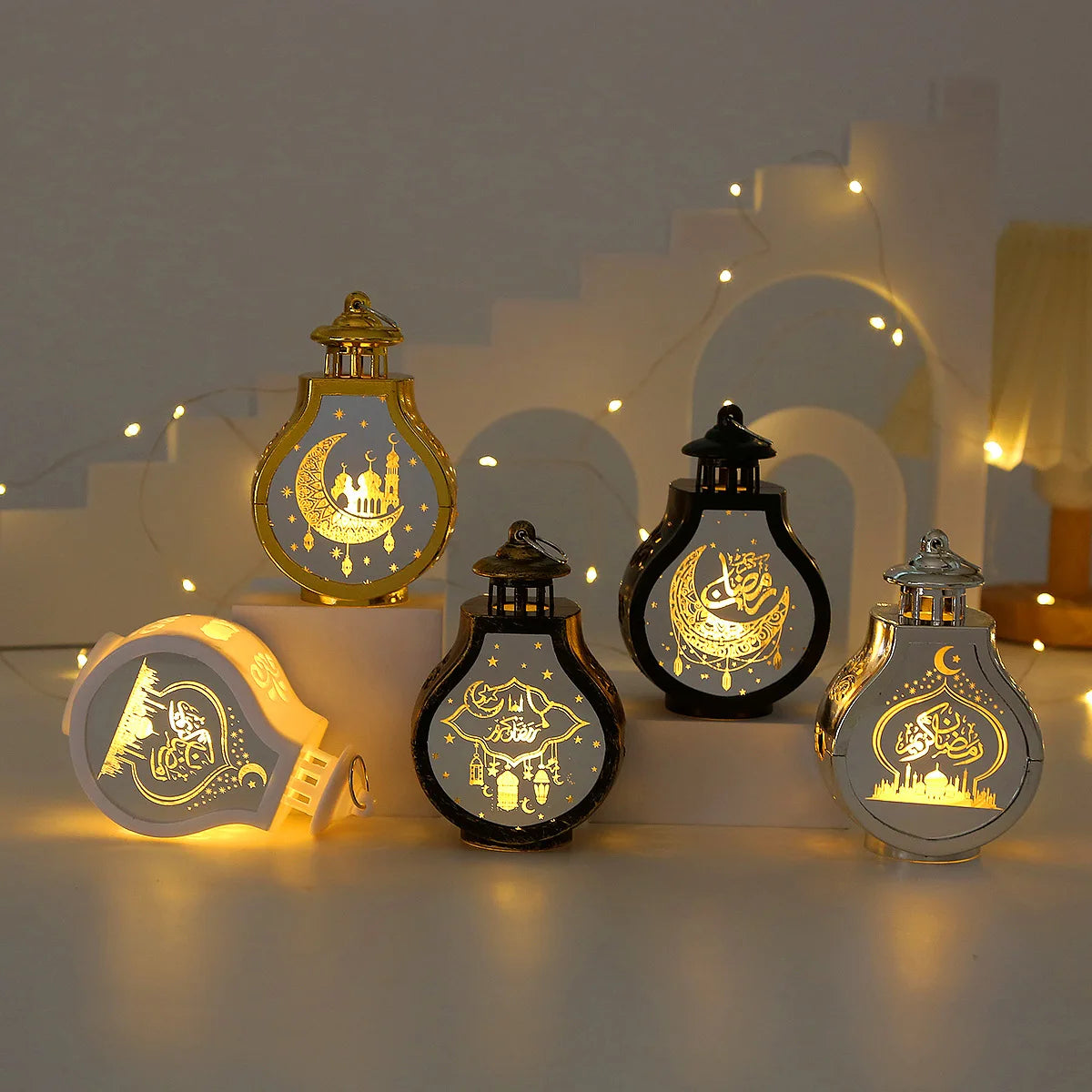 Stunning LED Ramadan Lantern for Eid Celebrations - Image 3