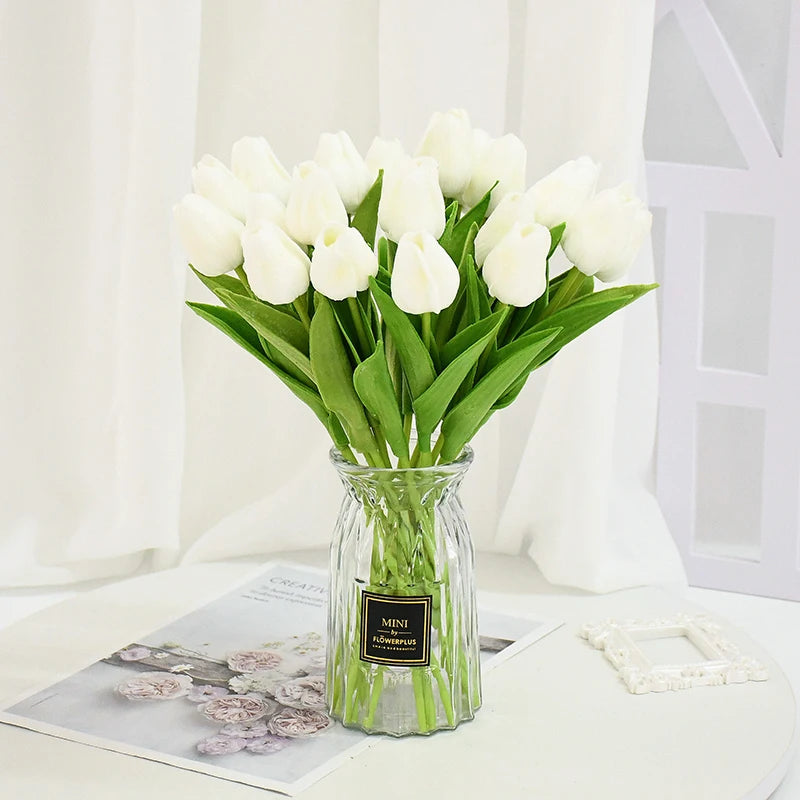 10/30pcs Realistic Artificial Tulip Flowers for Holiday Decor - Image 2