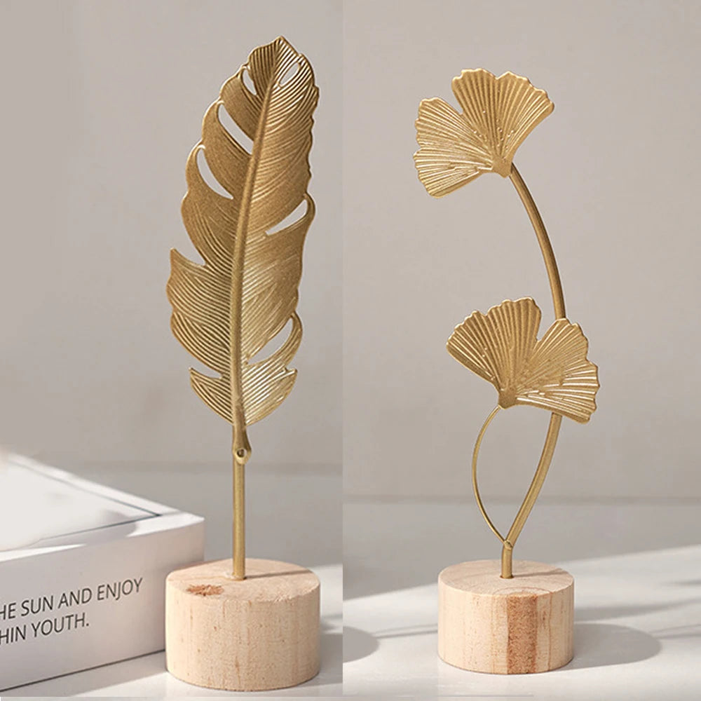 Elegant Gold Ginkgo Leaf Candleholder for Holiday Décor - Image 6