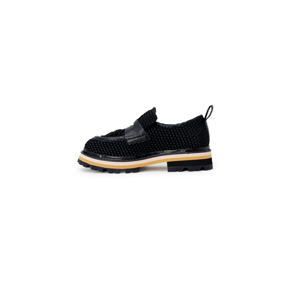 ASH Black Leather Flat Shoe/EU36/US6/Black - CLOSO