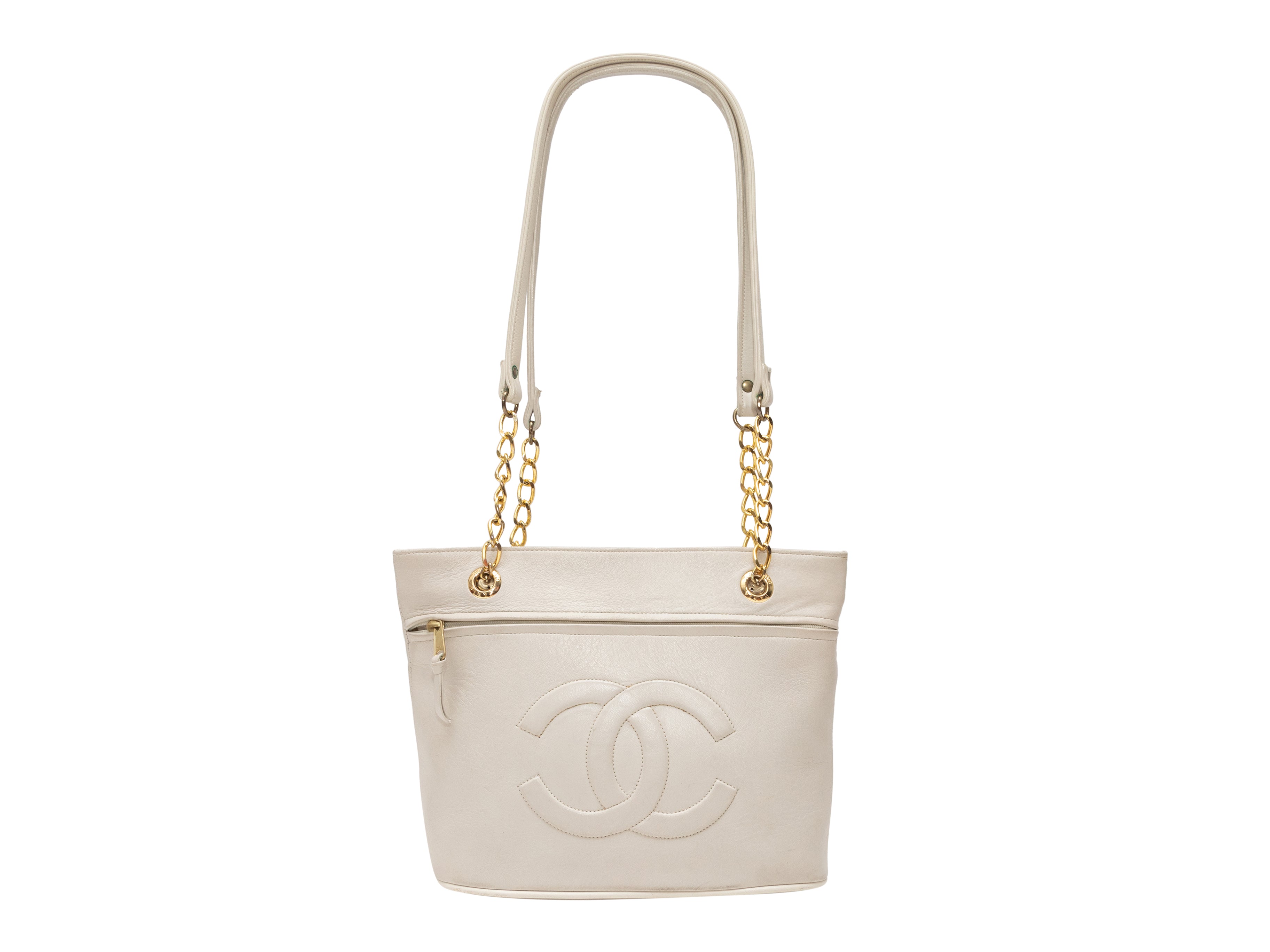 Vintage White Chanel Logo Shoulder Bag – Designer Revival