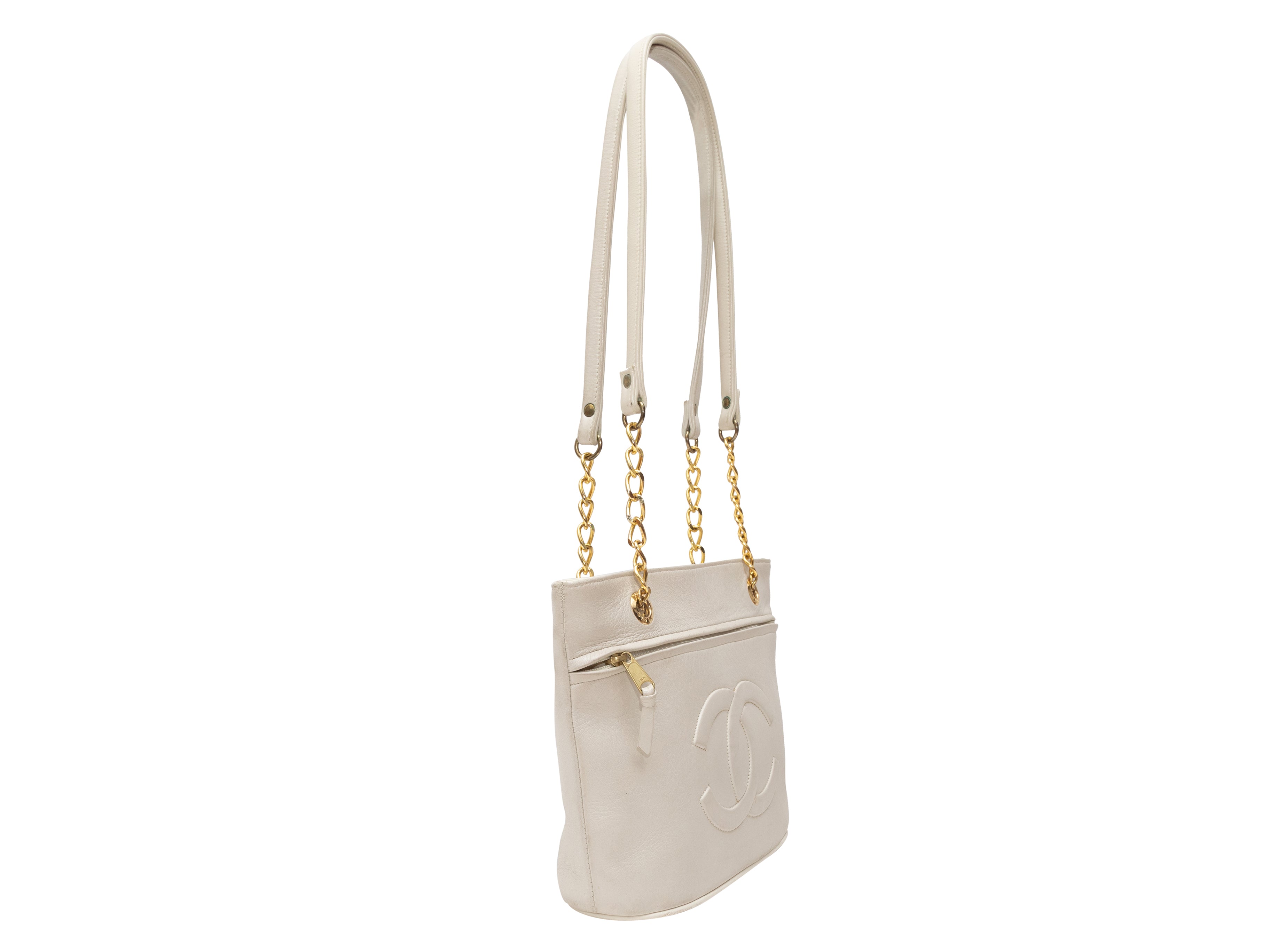 Vintage White Chanel Logo Shoulder Bag – Designer Revival