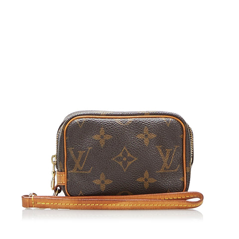 Louis Vuitton Monogram World Tour Zippy Wallet of Coated Canvas